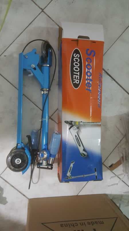اسکوتر 3 چرخ کوچک ساده - ترمز دار roller board - تصویر ۱