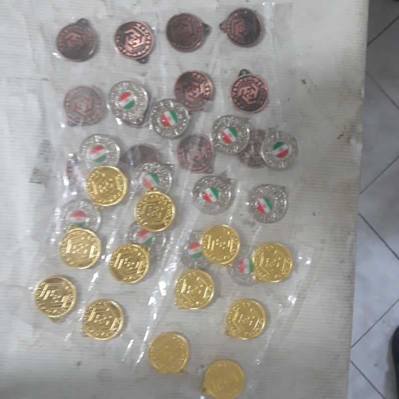 مدال همگانی کوچک ارم ایران رنگی