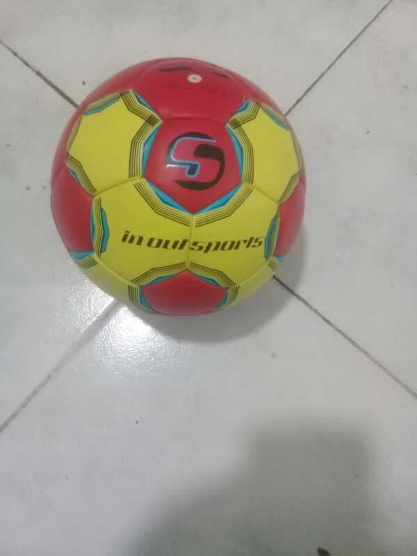 توپ هندبالIN OUT SPORTSسايز1 - تصویر ۱