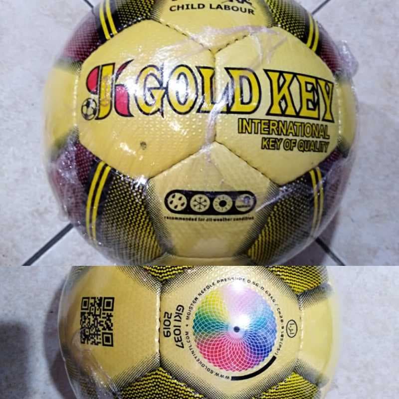 توپ فوتبال سايز4گلد کي gold key - تصویر ۱