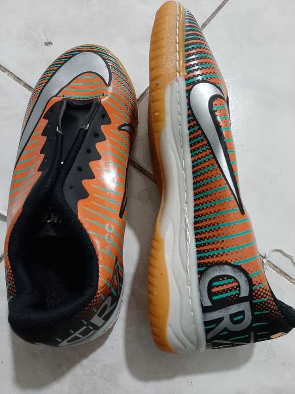 کفش سالني 31تا35 مرکوريال cr7 - تصویر ۱