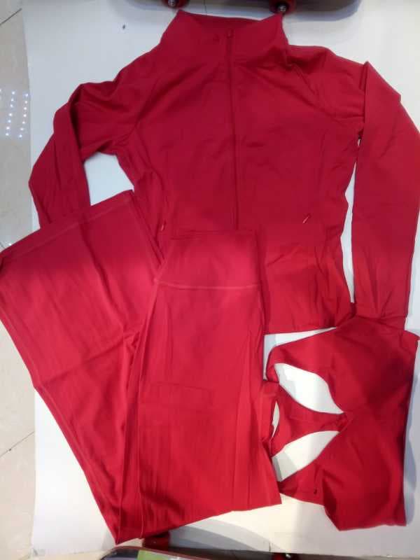 45101 45102 3127 ست سه تیکه نیم‌تنه سویشرت شلوار بگ زنانه  - image 1