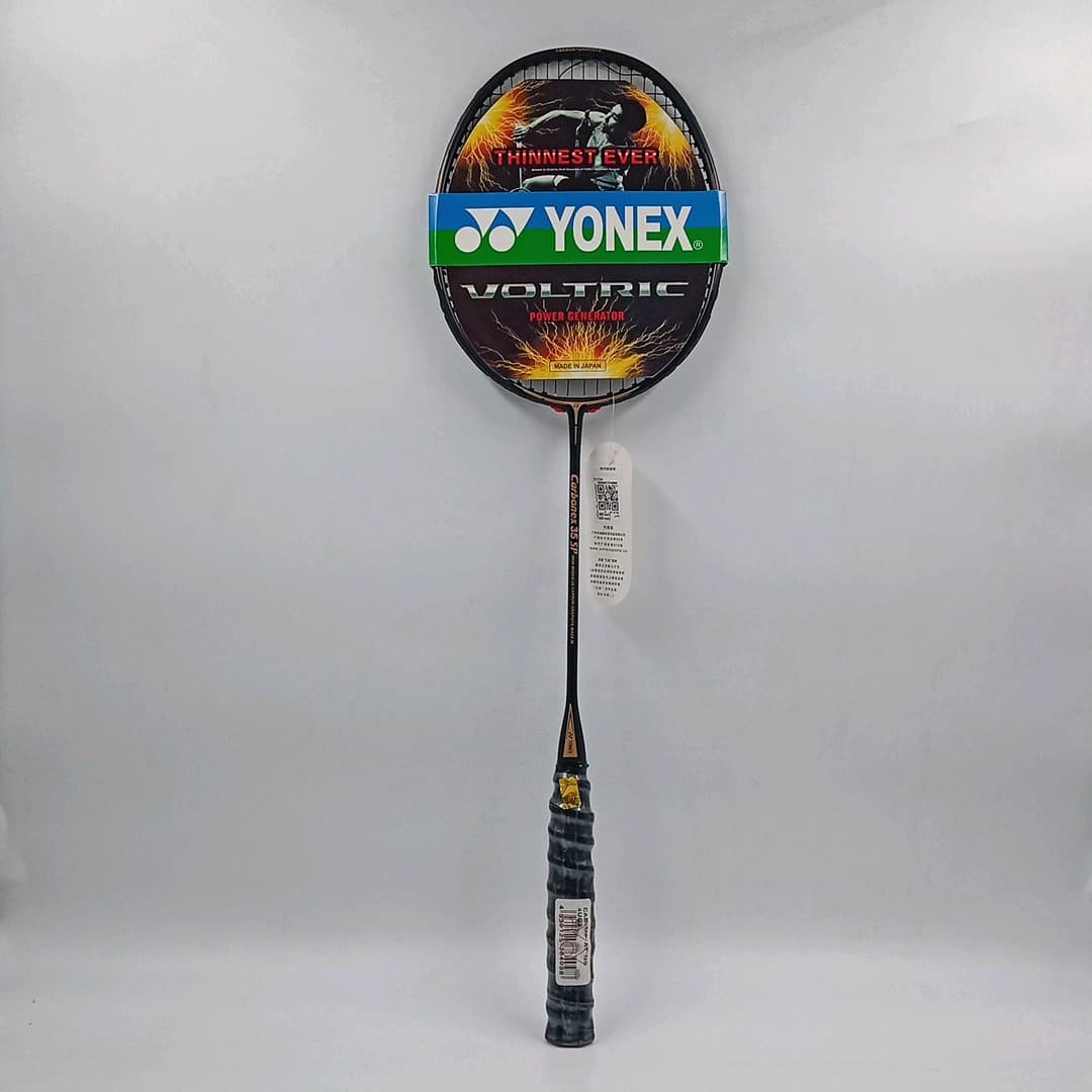 راکت بدمینتون carbonex35sp یونیکس ولتریک ژاپنی - تصویر ۱
