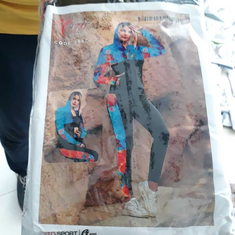 3097 سه تيکه کلاهدار سيتو ابرنگي - تصویر ۱