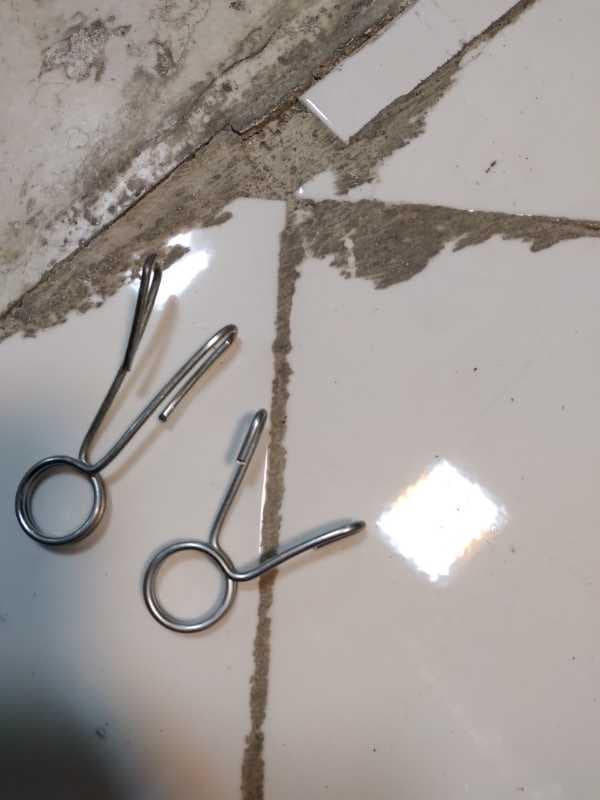 بست هالتر فنری ۳ سانتی 