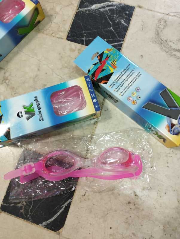 عینک سیلیکونی بچگانه وی کا VK - تصویر ۱
