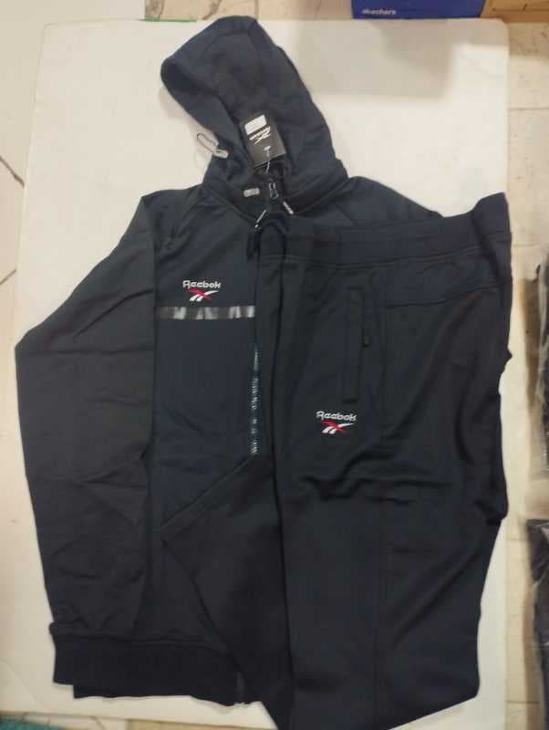 804گرمکن شلوار ریبوک استریج کلاه دار سینه زیپ دار - تصویر ۱