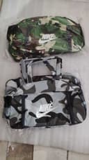 ساک استخری ارتشی جلو زیپ دار  - تصویر ۱