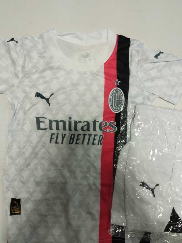 تیشرت شورت آث میلان سفید بچگانه خارجی - تصویر ۱
