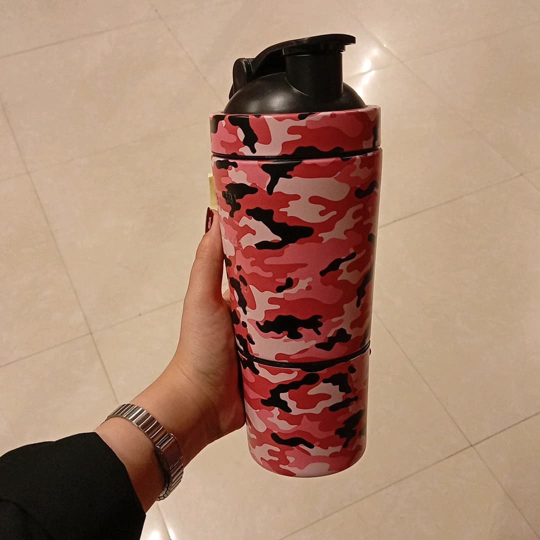 شیکر فلزی دوتیکه طرح ارتشی 600میلی لیتری فنردار - تصویر ۴