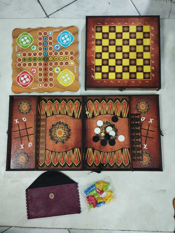 8بازی 30در30کیف چرمی چوبی - تصویر ۱