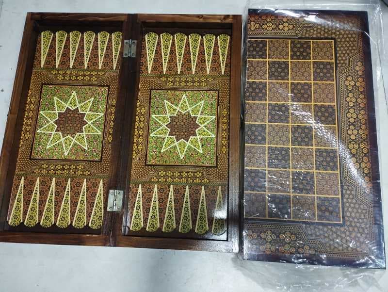 360 شطرنج تخته نرد قفلدار طرح وسط مربعی ده پره ایی کنار سایه دار - image 1
