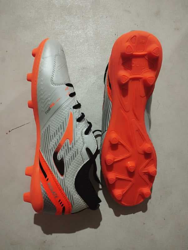 کفش استوک مردانه جوما سفید فاینال - تصویر ۱