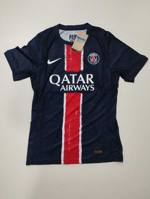 تیشرت تک پلیری پاریس ان جرمن سورمه ایی قرمز - image 1